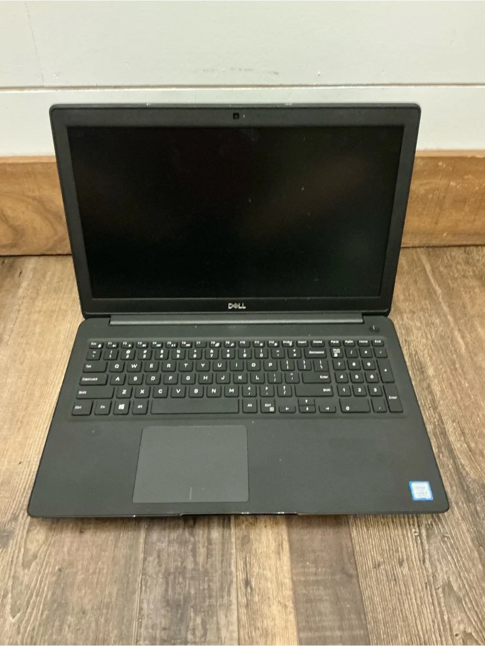 Dell Latitude 3500 i5-8265U 16GB Untested But I Believe It Works